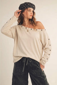 Grommet Edge Top