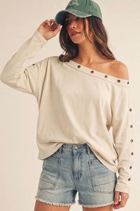 Grommet Edge Top
